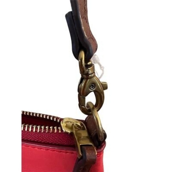 Fossil Fiona Large Quilted Leather Crossbody Bag Coral Women's Casual W/ Charm - Picture 2 of 16